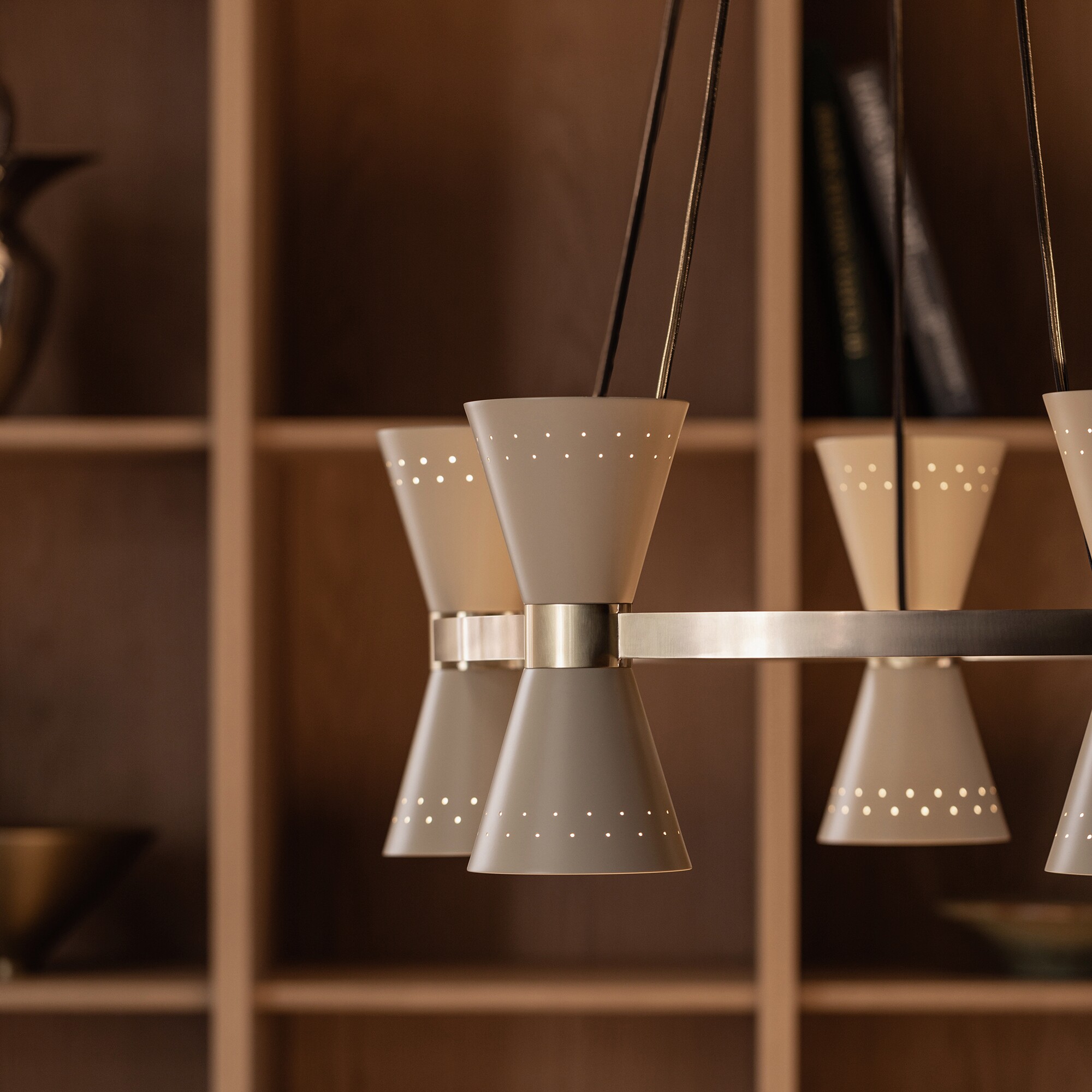 Collector 5 Chandelier