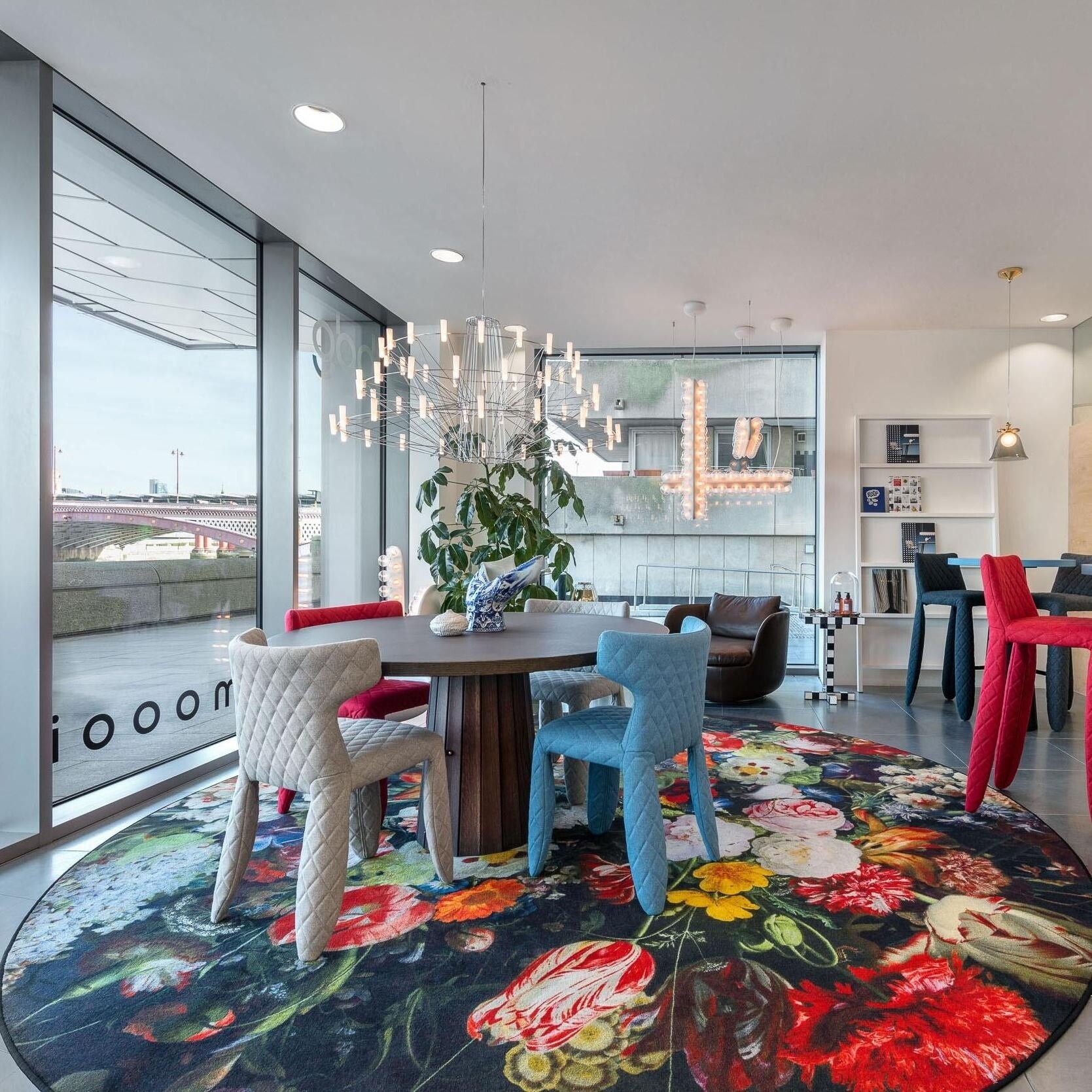 Eden Queen Carpet Round