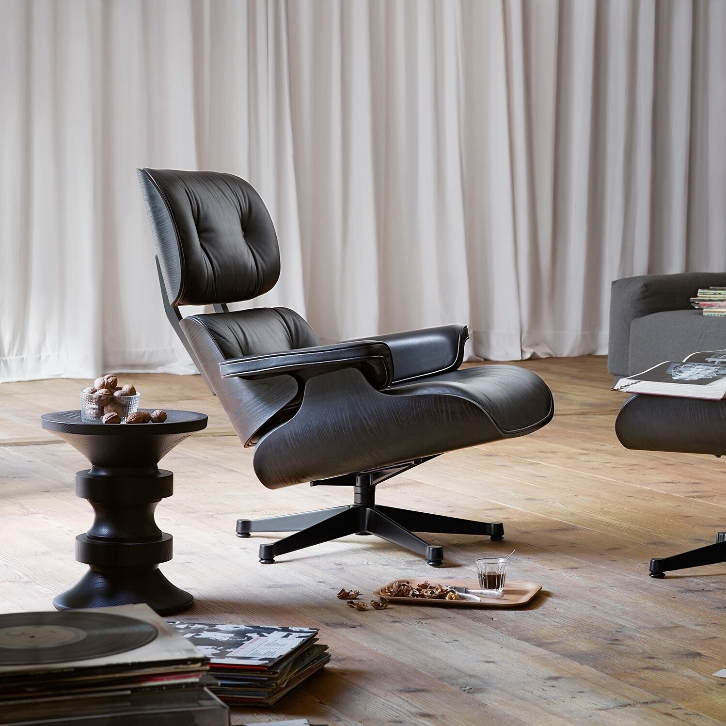 Eames Lounge Chair Leather