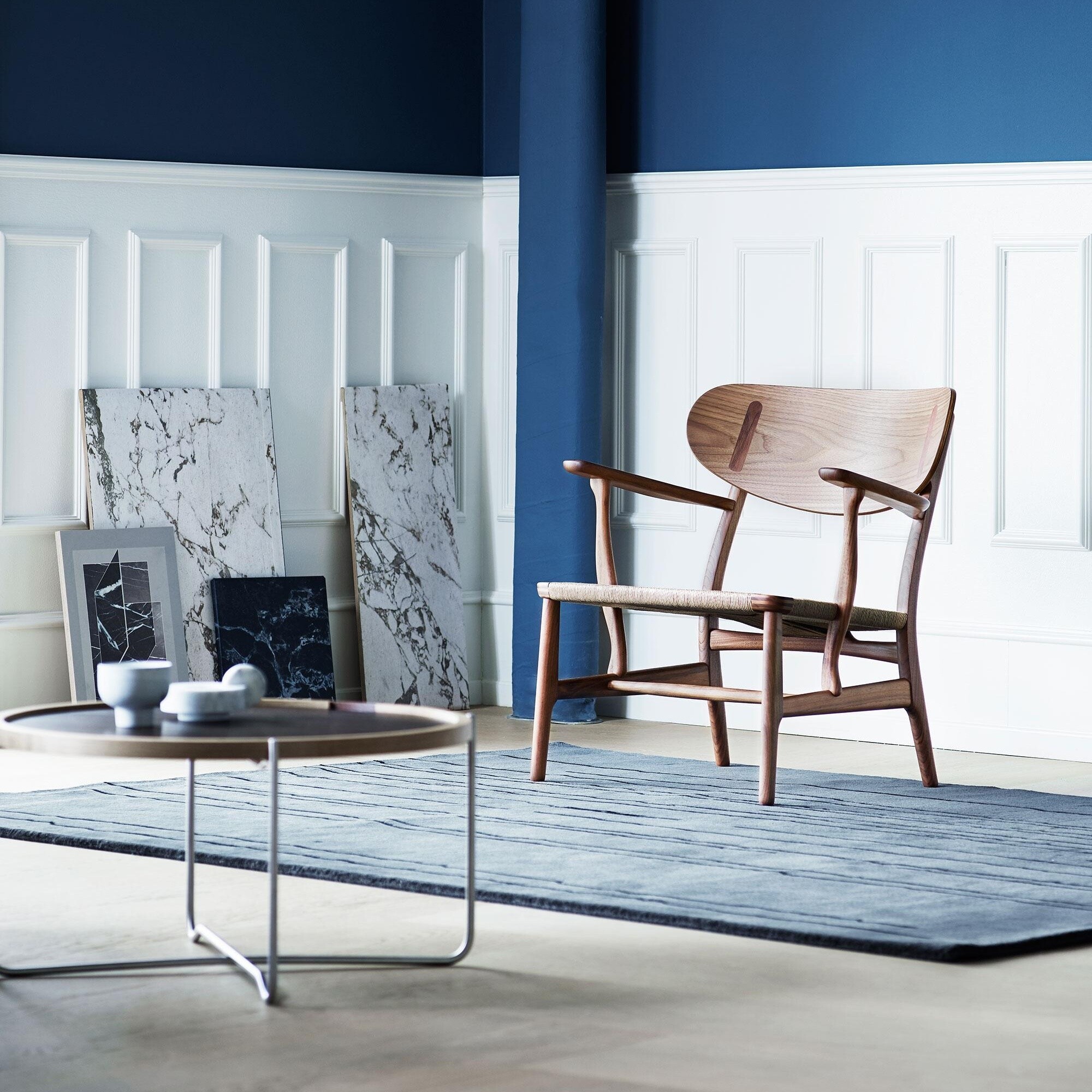 Carl Hansen CH417 Side Table/Tray Table