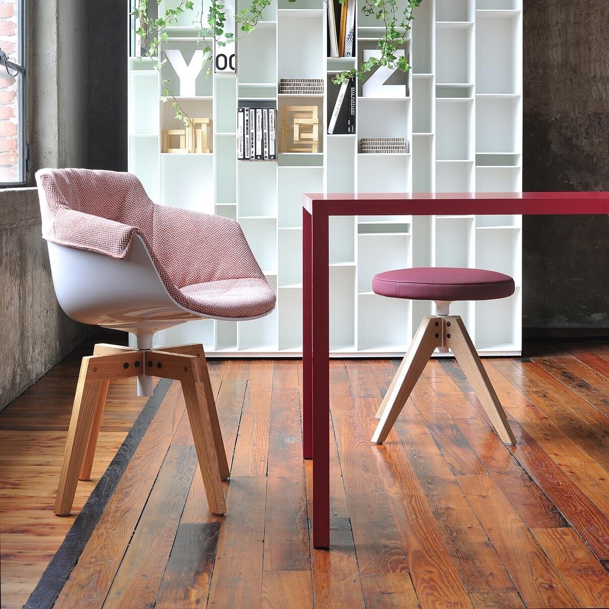 Flow Stool Upholstered 44cm