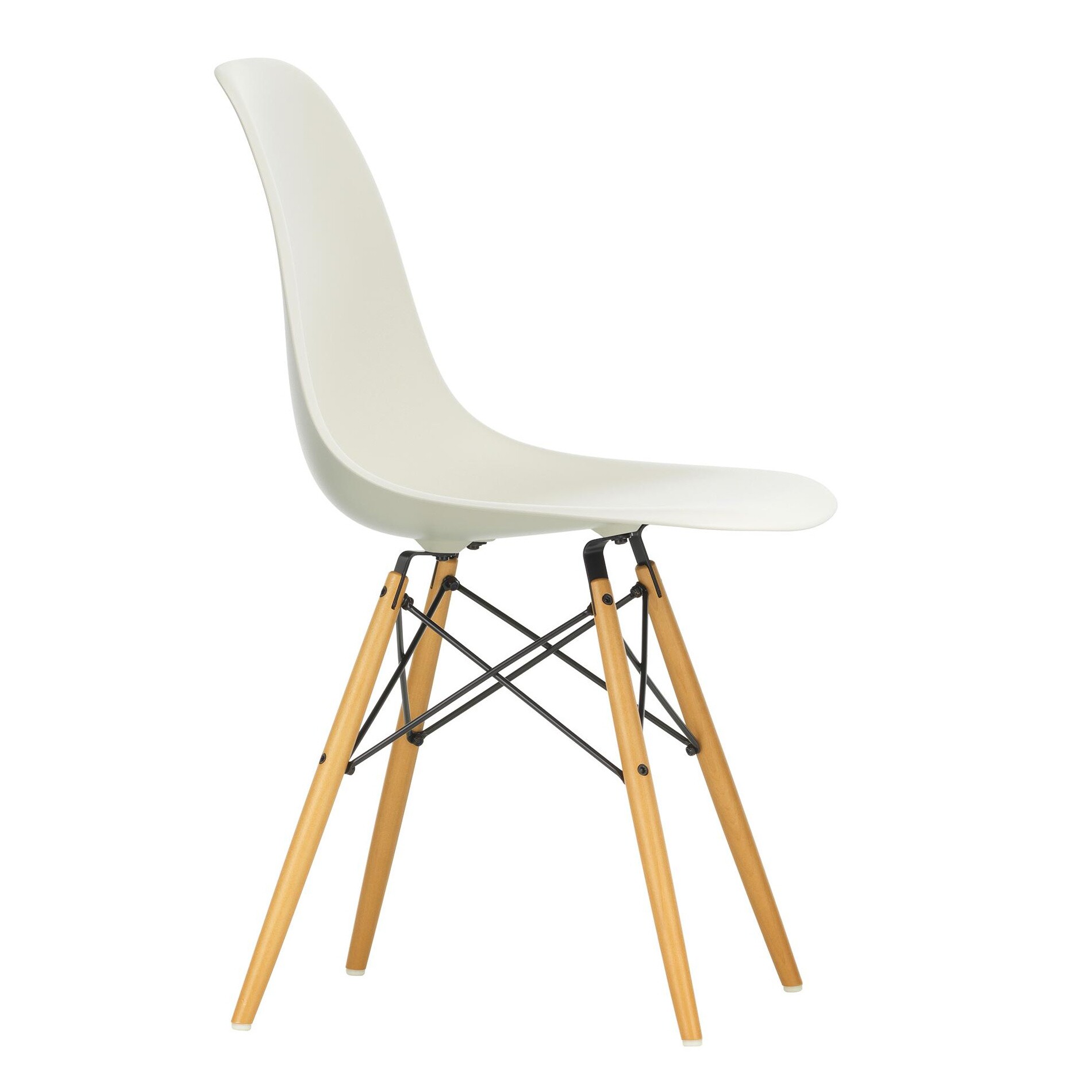 Eames Plastic Side Chair DSW RE Golden Maple