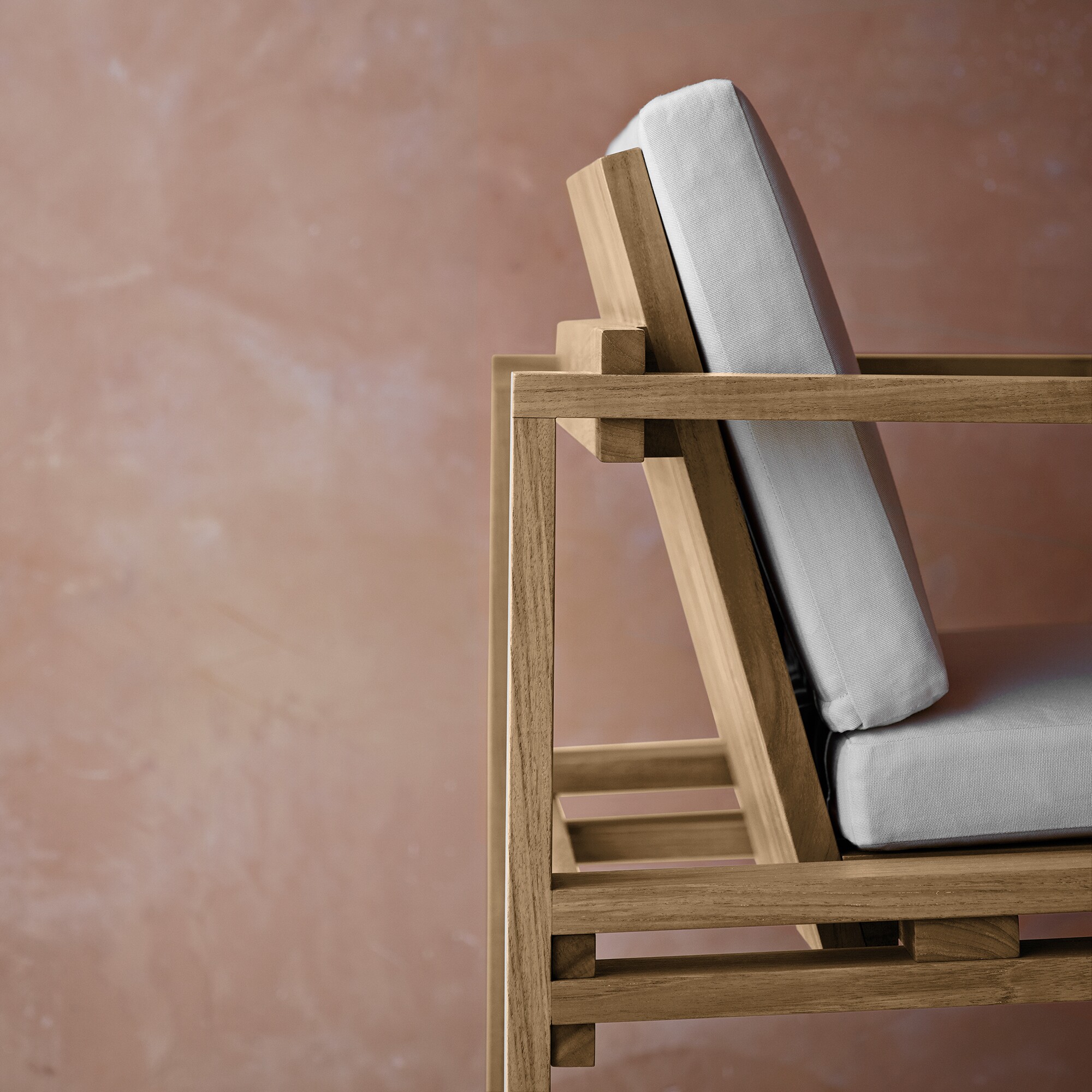 BK10 Outdoor Dining Chair