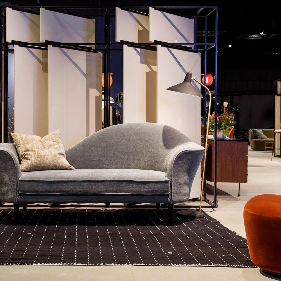 Grossman G10 Floor Lamp