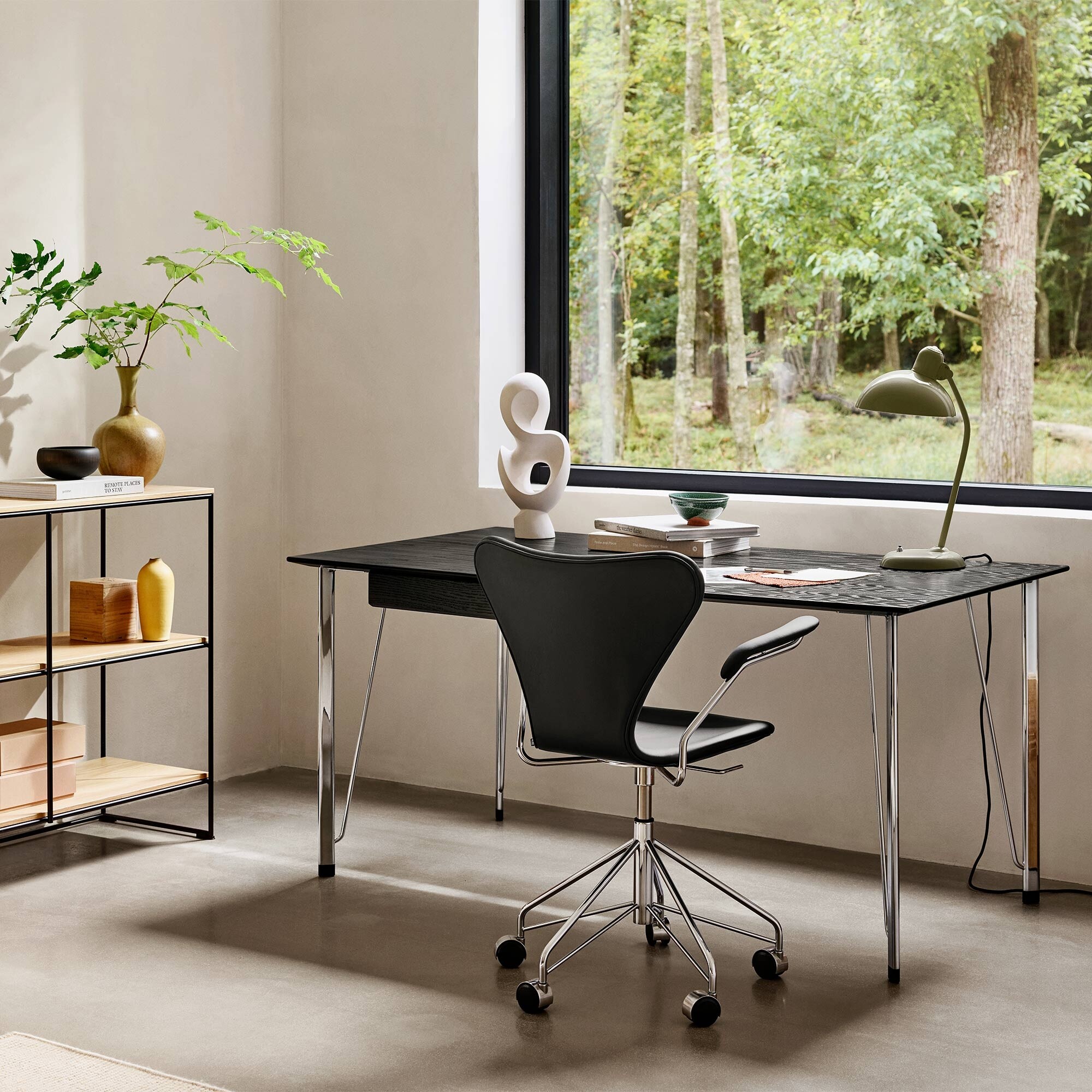 Kaiser Idell™ 6556-T Table Lamp