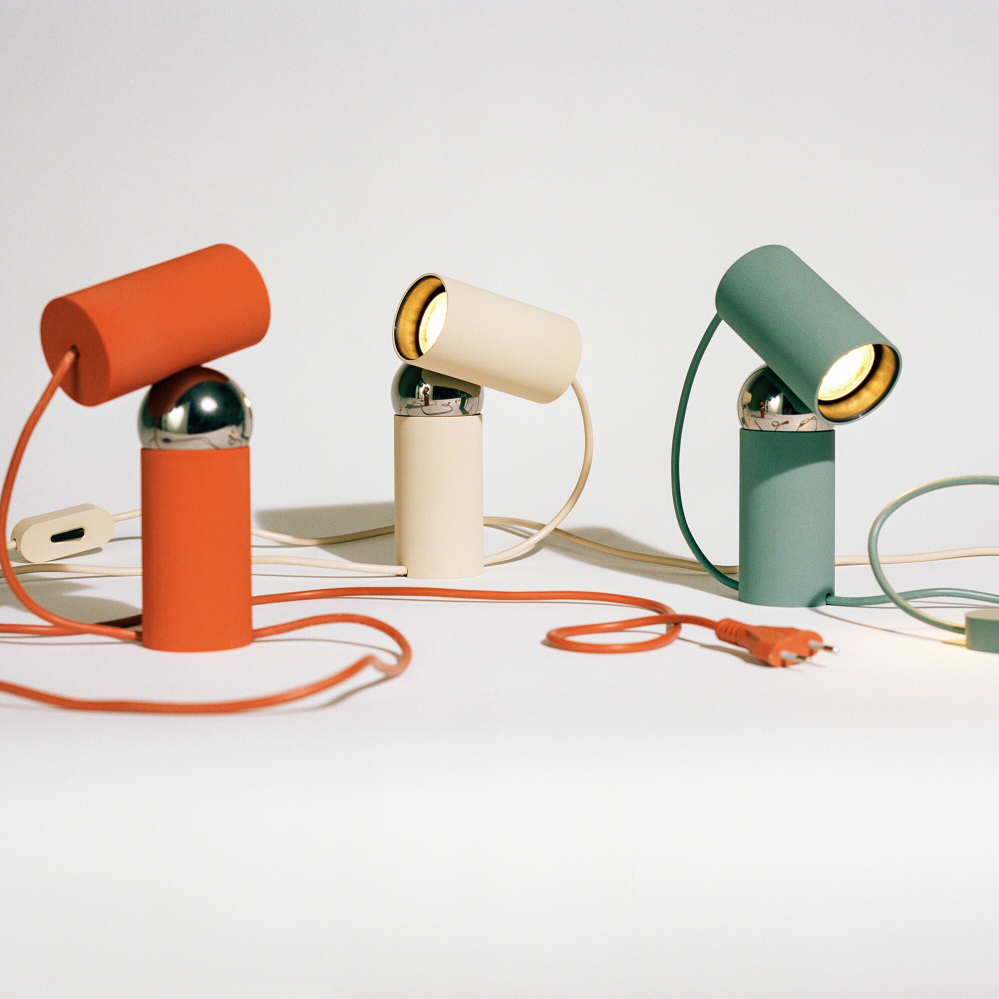 Bilboquet Table Lamp