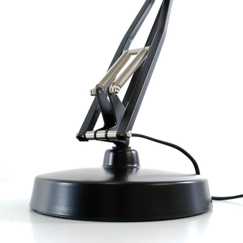 Naska Small Desk Lamp