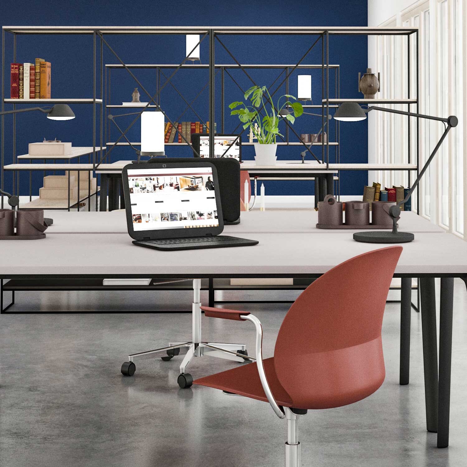 AQ01™ LED Table Lamp