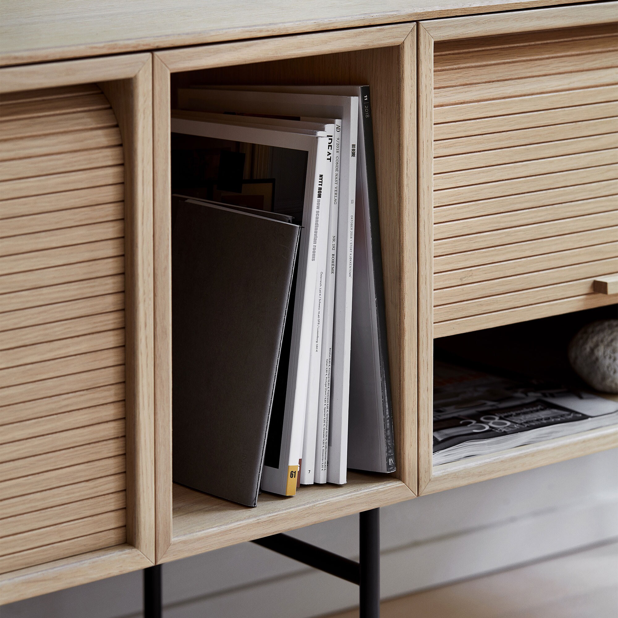 Hifive 200 Sideboard/ Cabinet