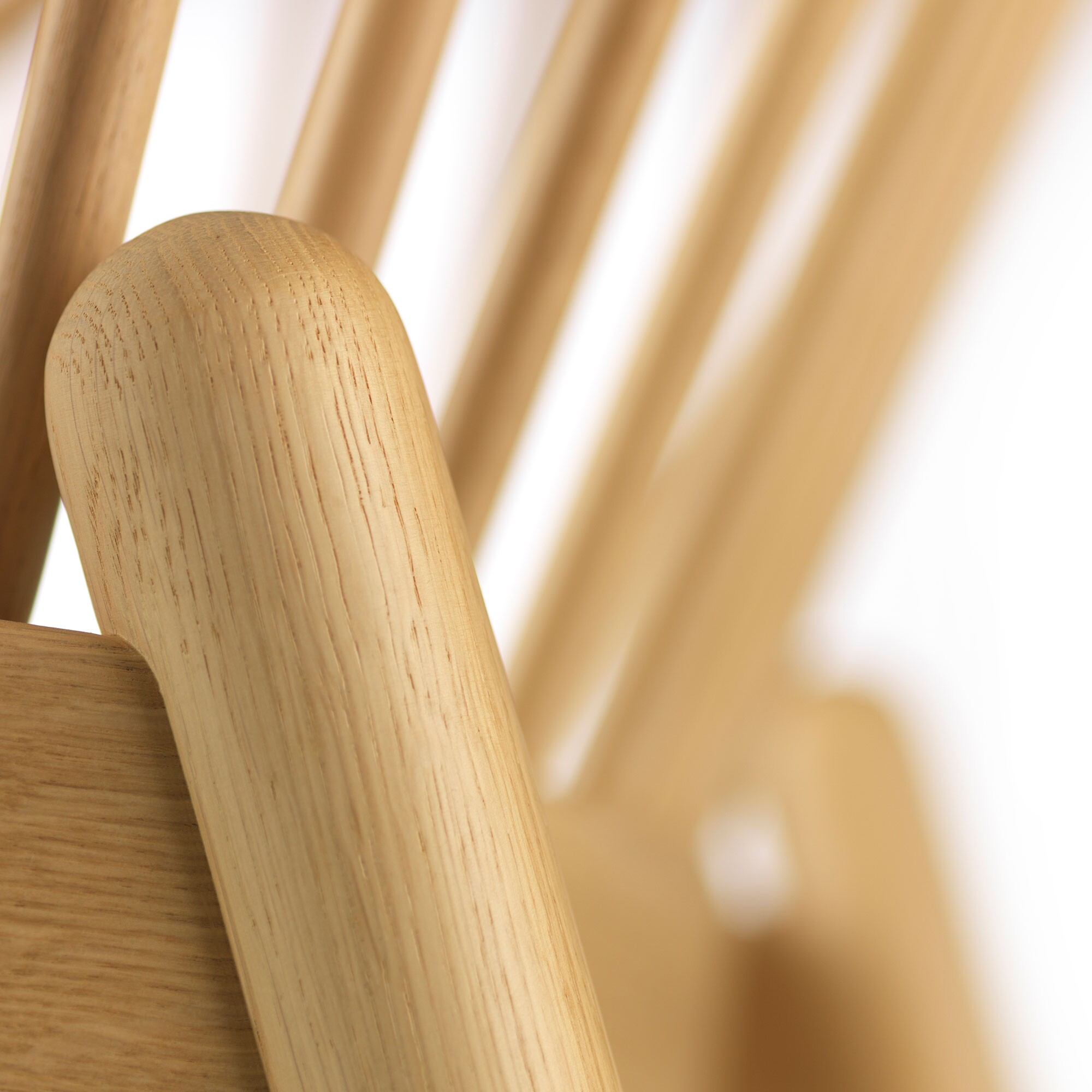 J166 Jørna Armchair Leather