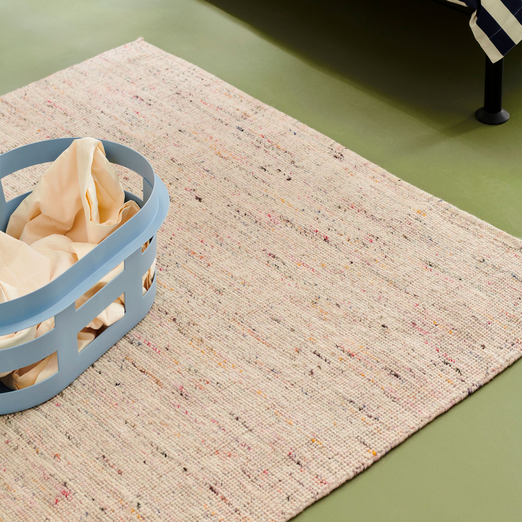 Crayon Rug 300x400cm