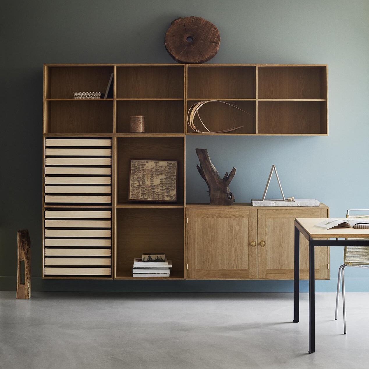 FK63 Wall Cabinet 224x36x168cm