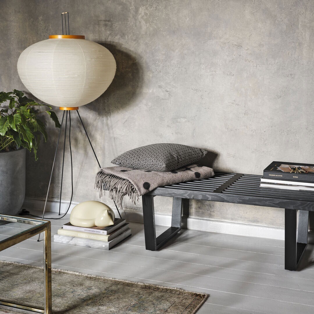 Akari 10A Floor Lamp