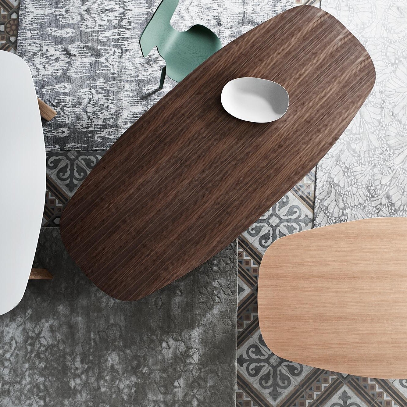 Analog™ Dining Table + 6 Drop™ Chairs Set