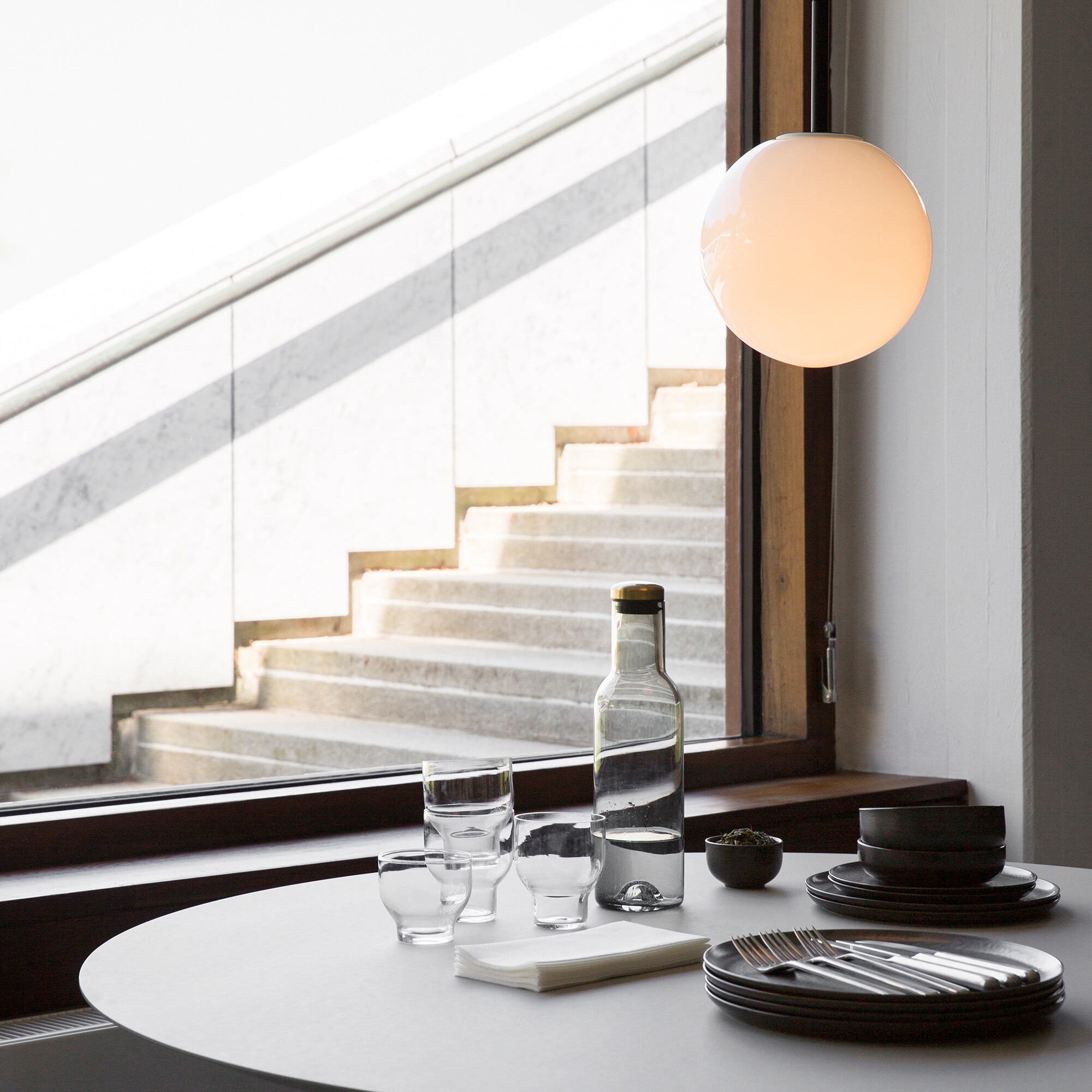 Bottle Carafe with Lid