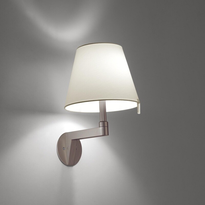 Melampo Parete Wall Lamp