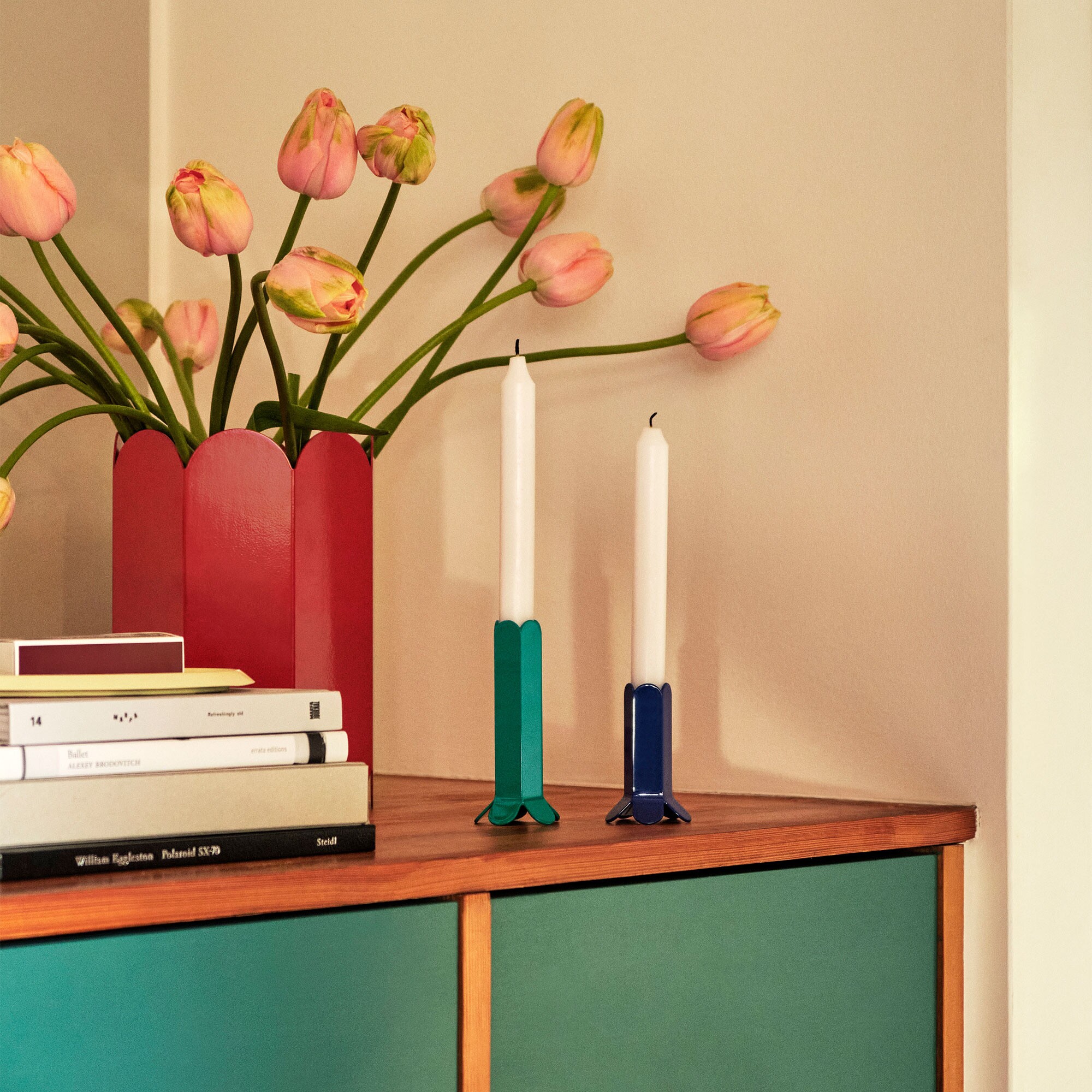 Arcs Candle Holder L