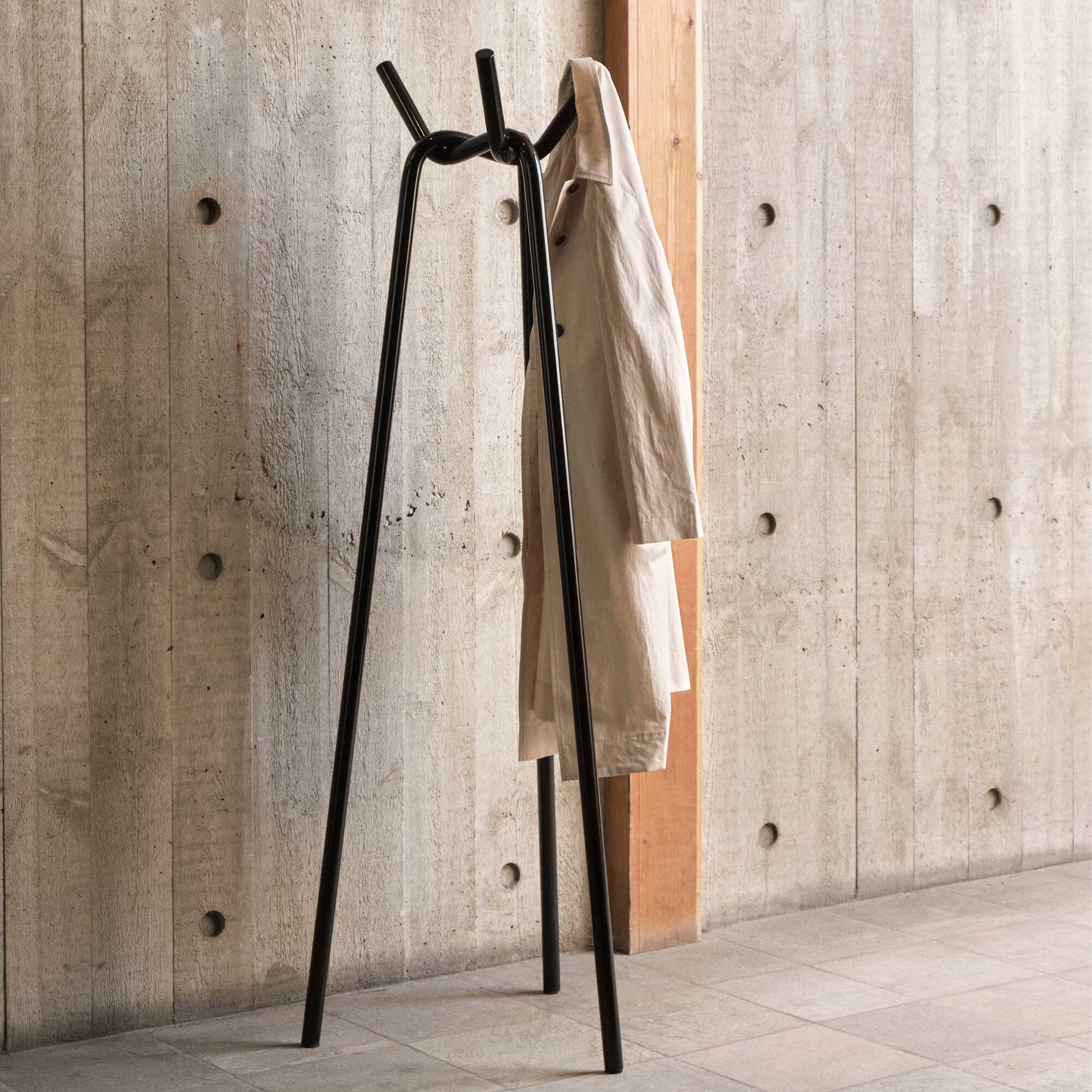 Knit Coatstand