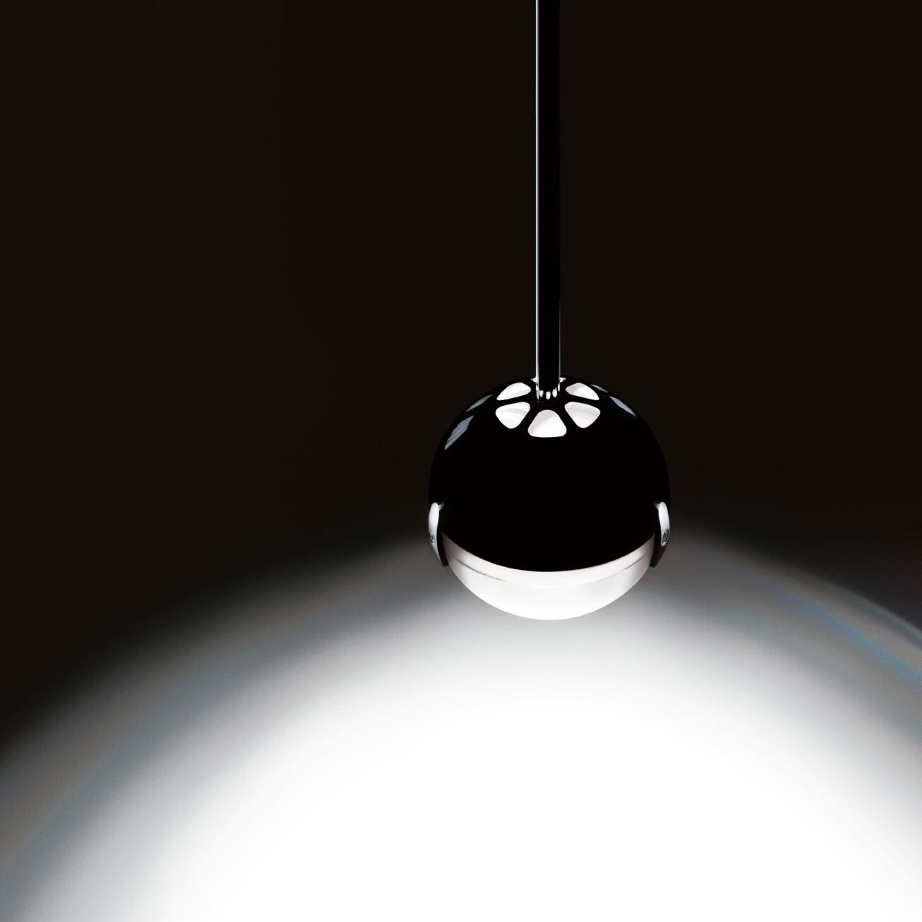 Convivio Sopratavolo LED Suspension Lamp