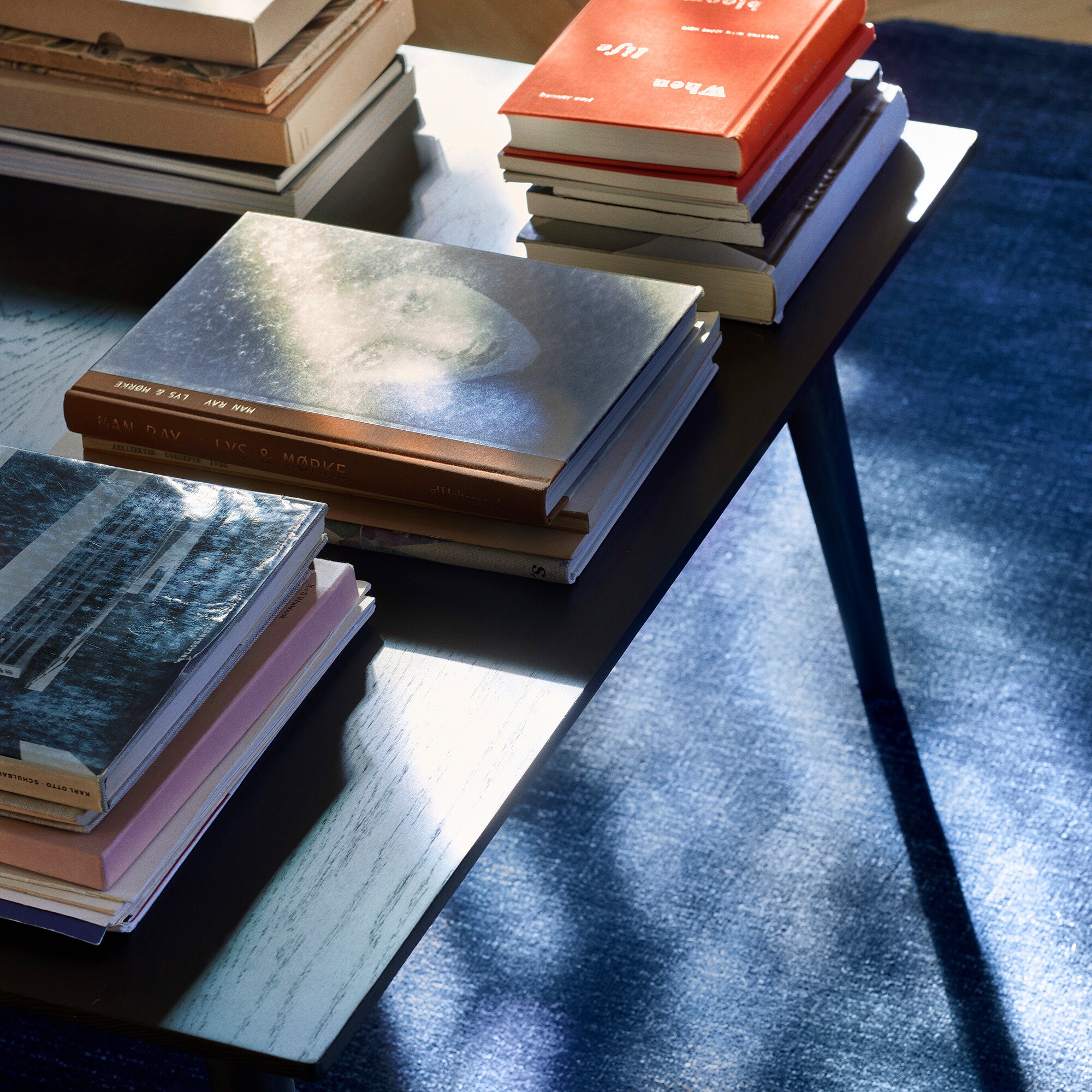 In Between SK24 Side Table