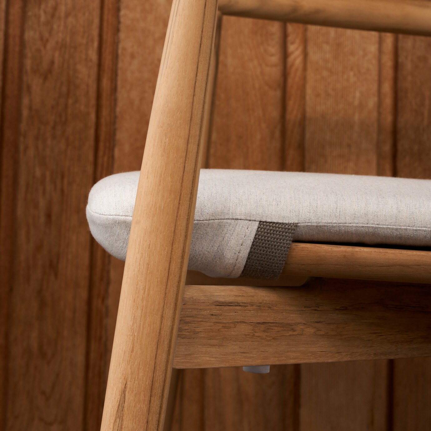 Cushion for Embrace E008 Garden Armchair