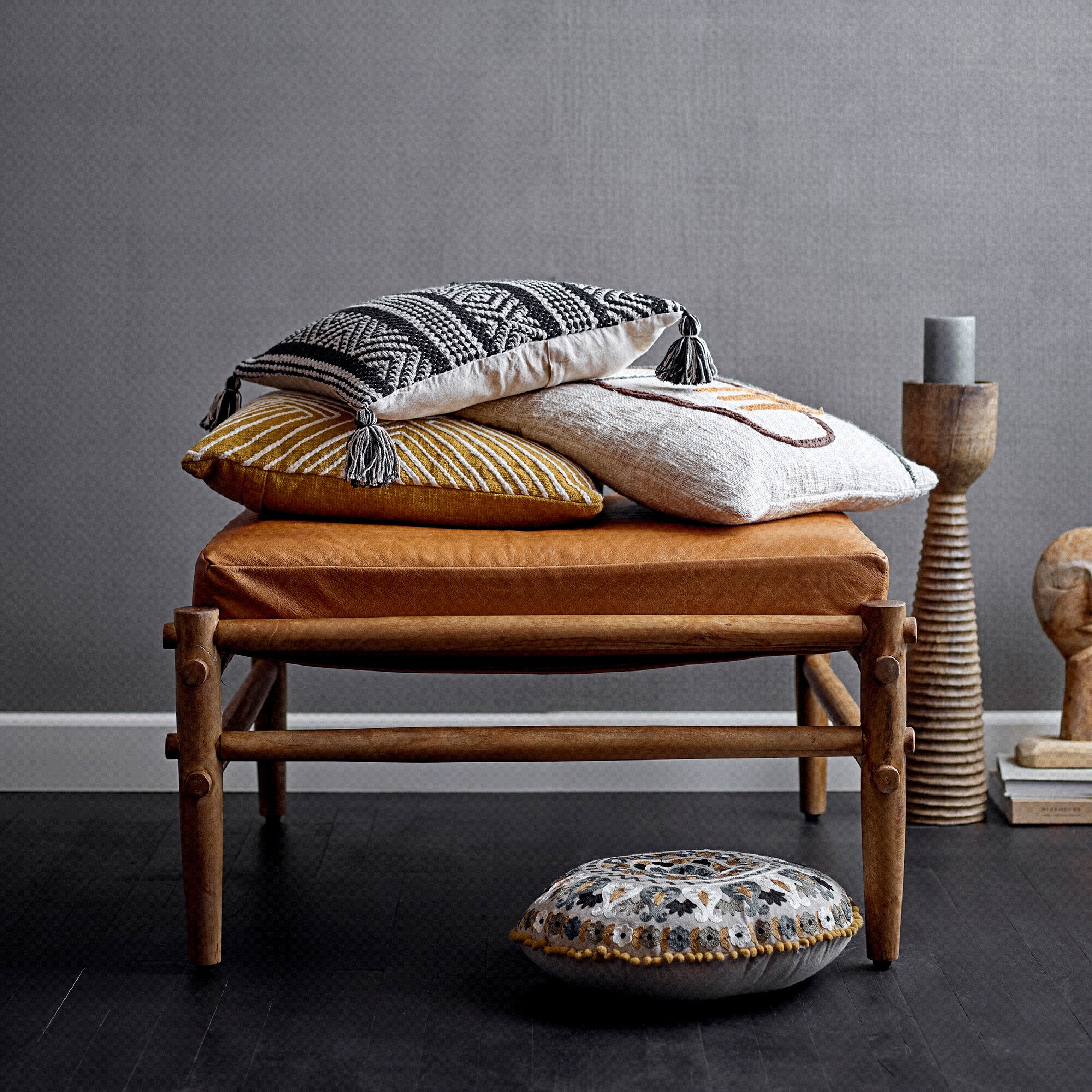 Gutte Cushion 60x40cm