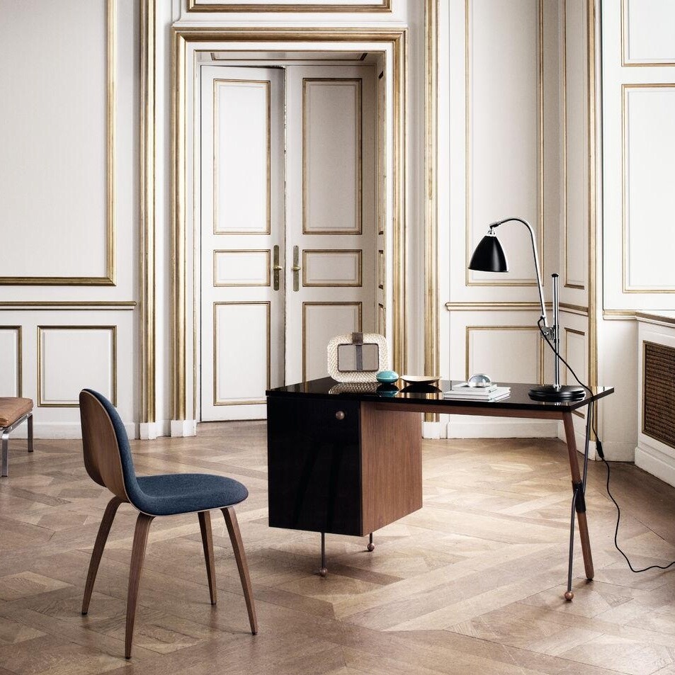 Grossman 62-Series Desk