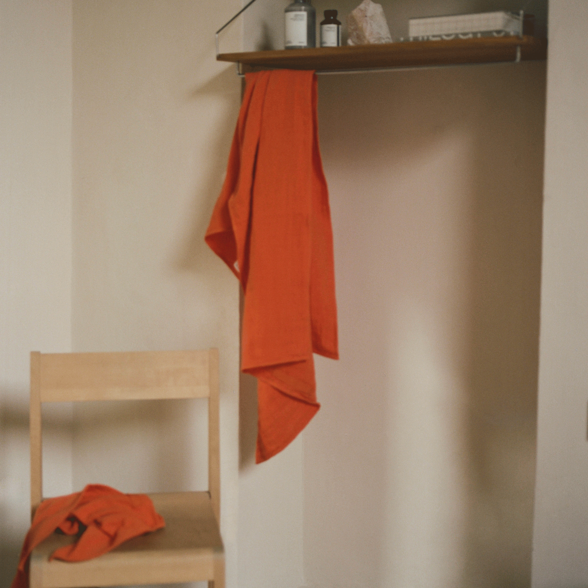 Light Bath Towel 140x70cm