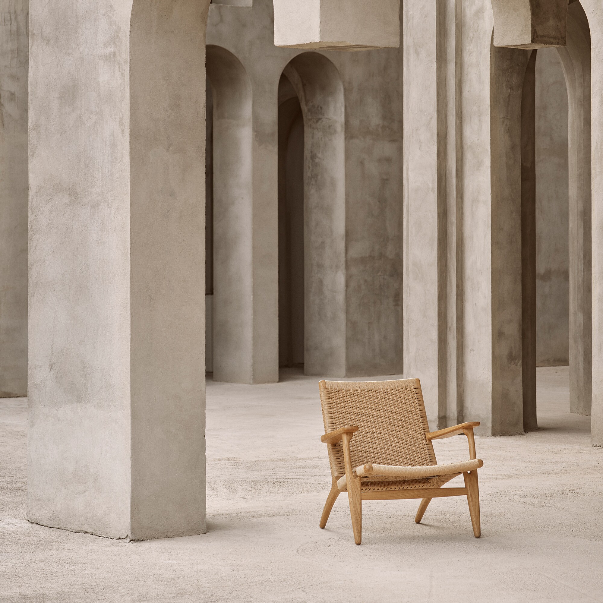 CH25 Easy Chair Frame Oak