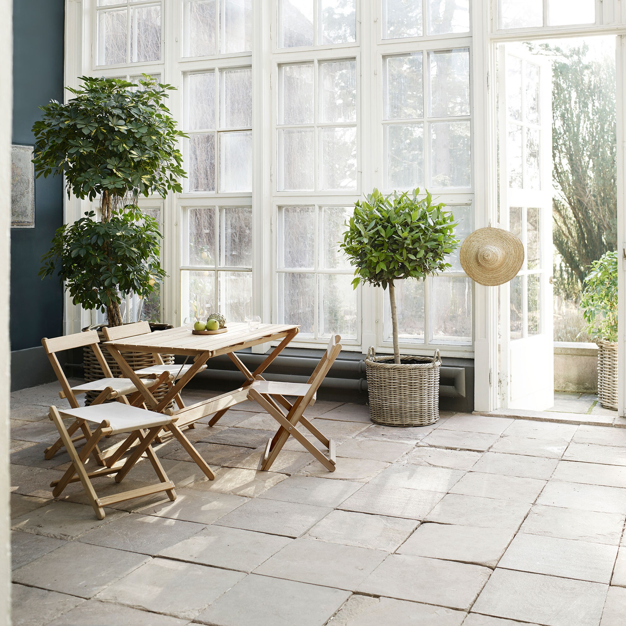 BM5768 Outdoor Footstool Foldable