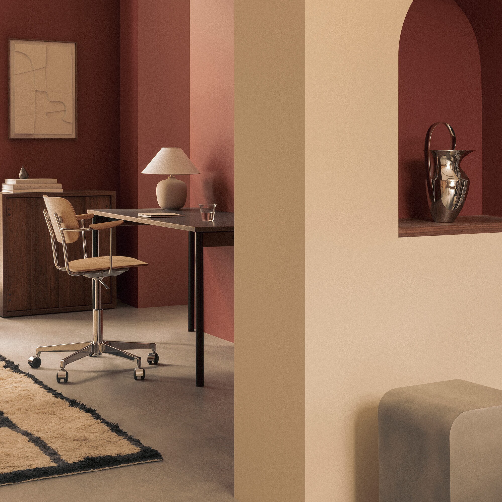 Co Task Chair with Armrests