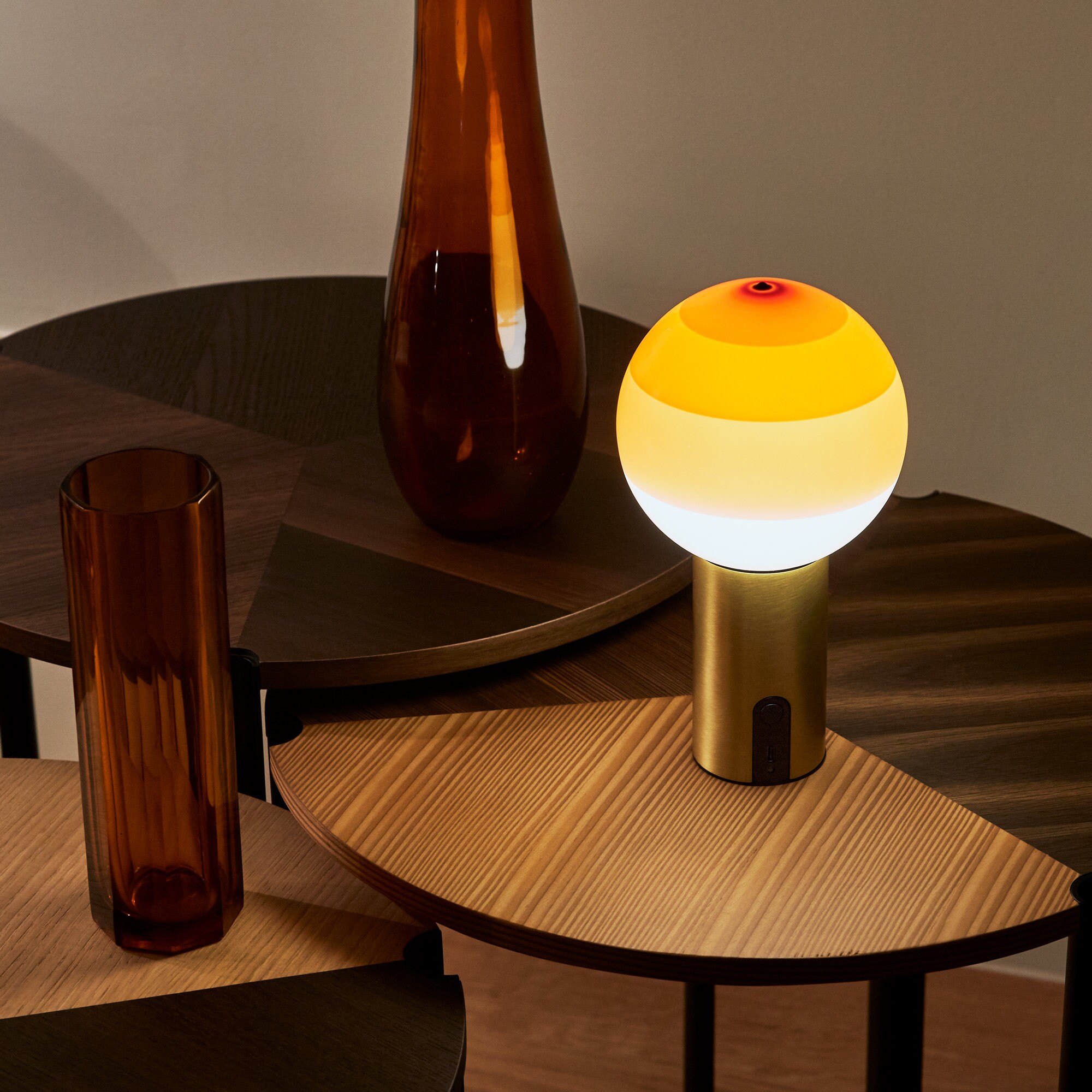 Dipping Light LED Table lamp with battery