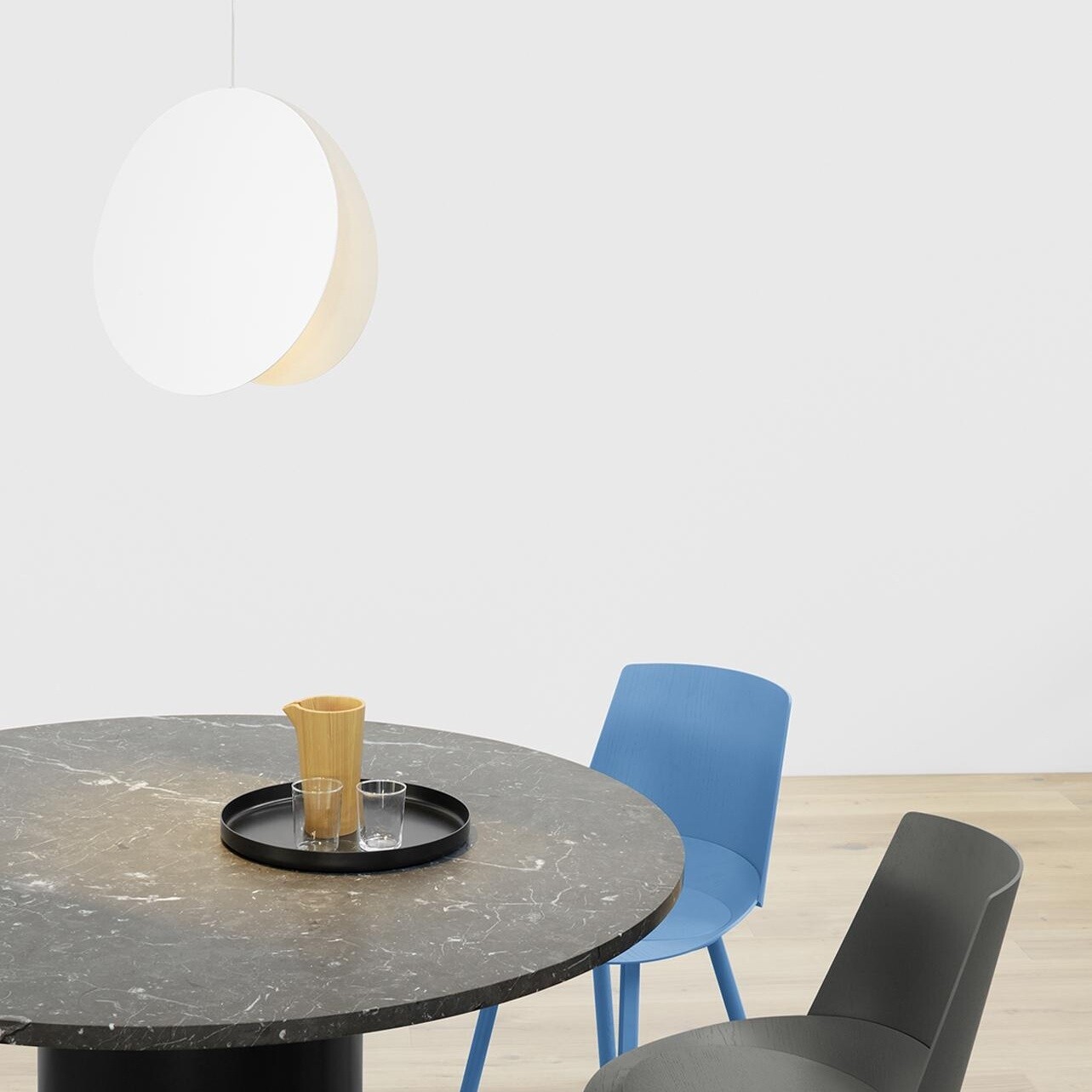 LT05 North Suspension lamp