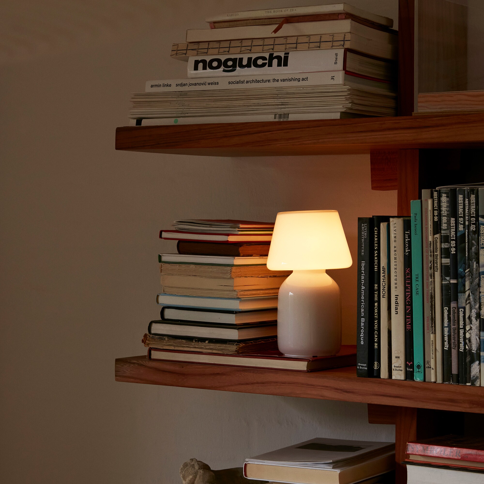 Apollo Lamp with Battery