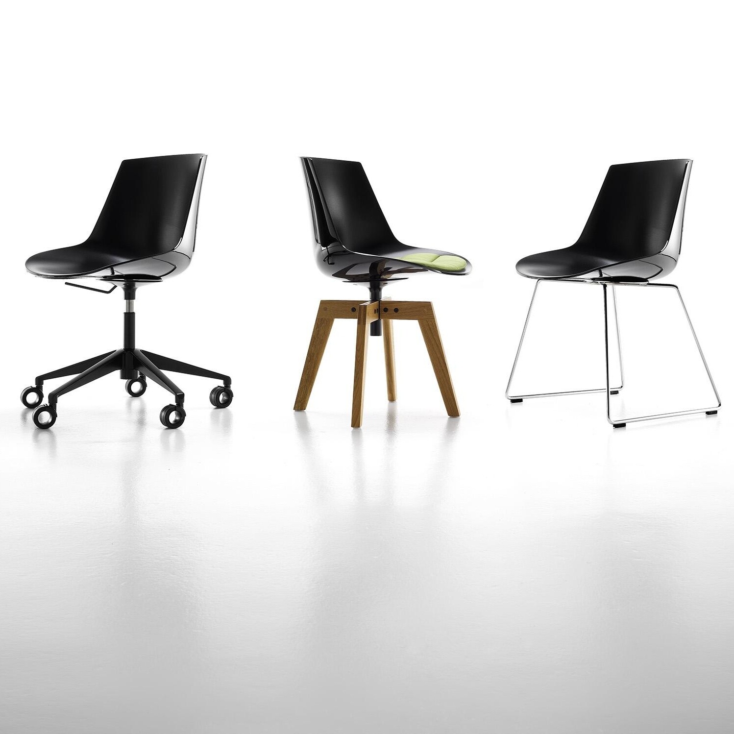 Flow Office Chair With Star Base & Wheels