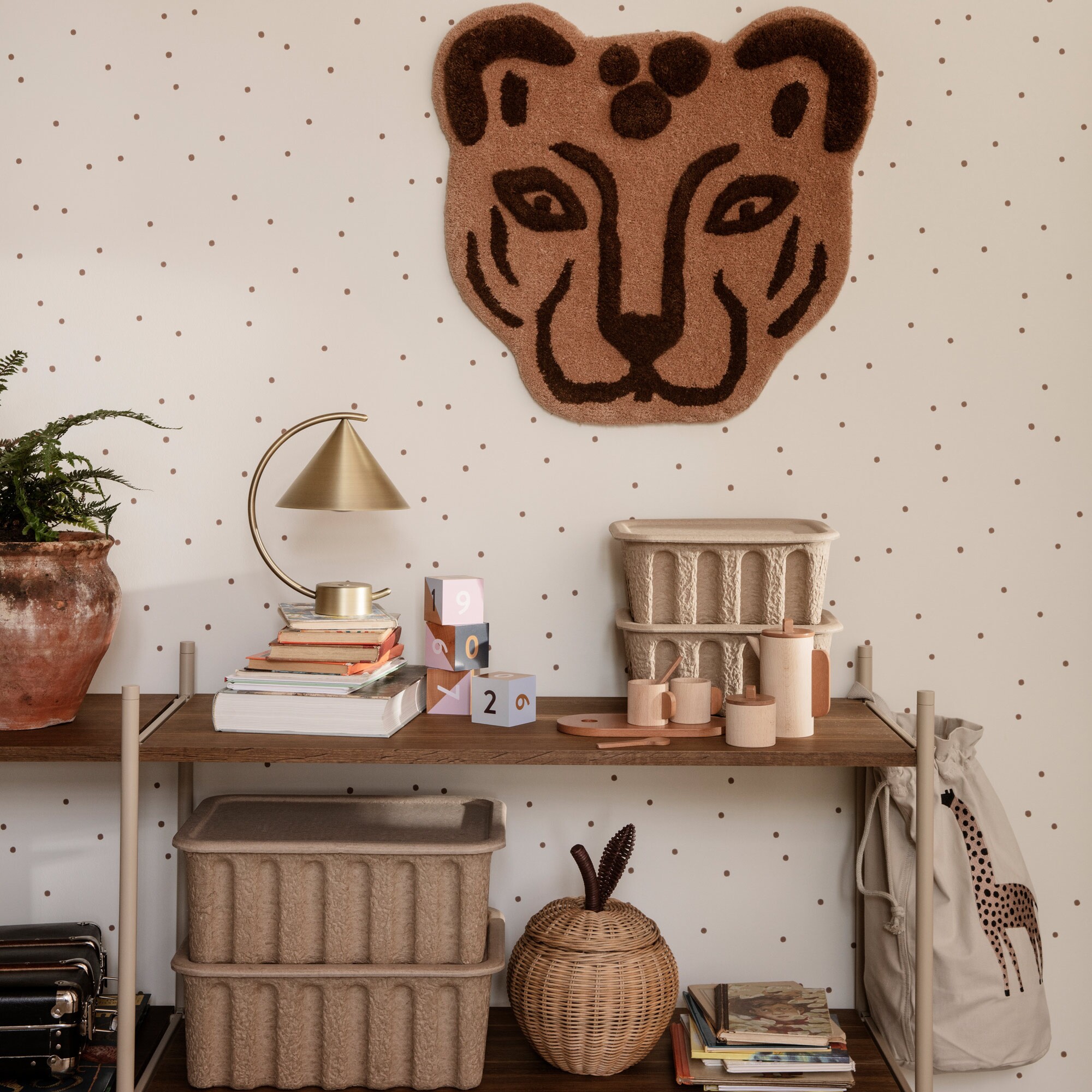 Meridian LED Lamp with Battery