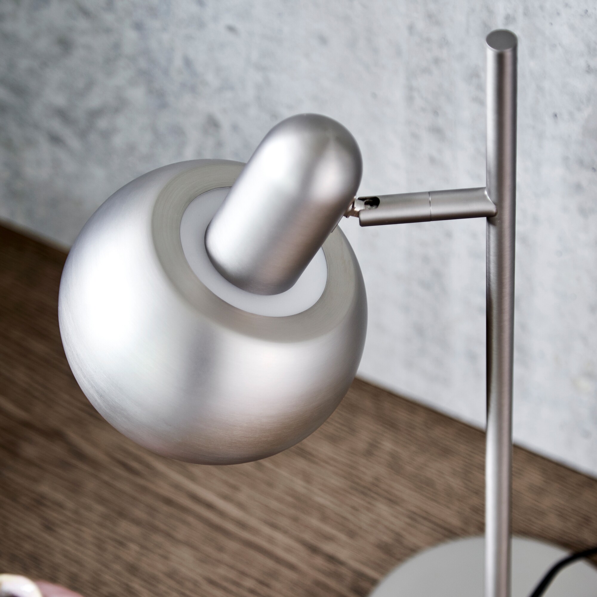 BF 20 Table Lamp