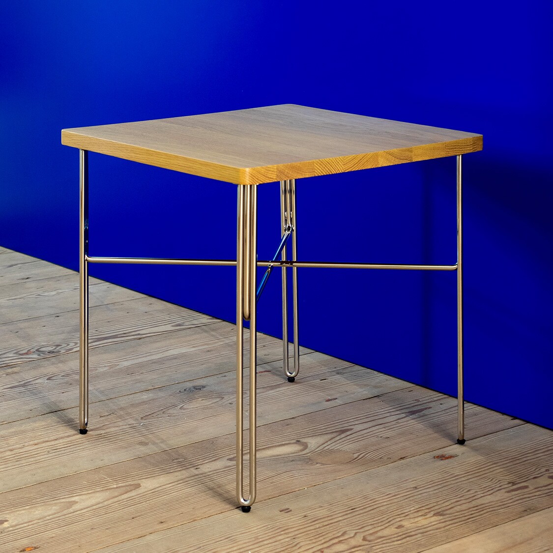 Inline Side Table