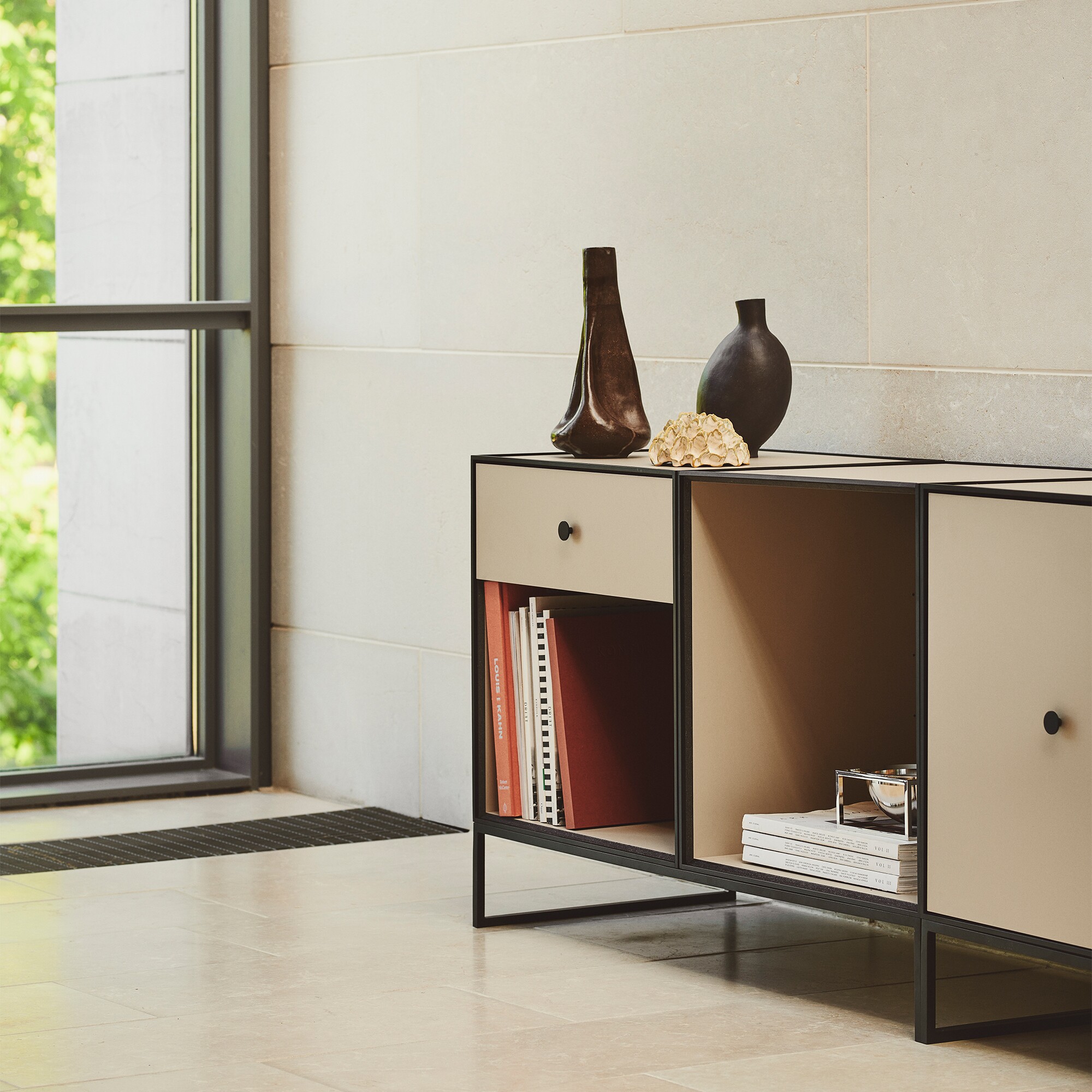 Frame 49 Double Base