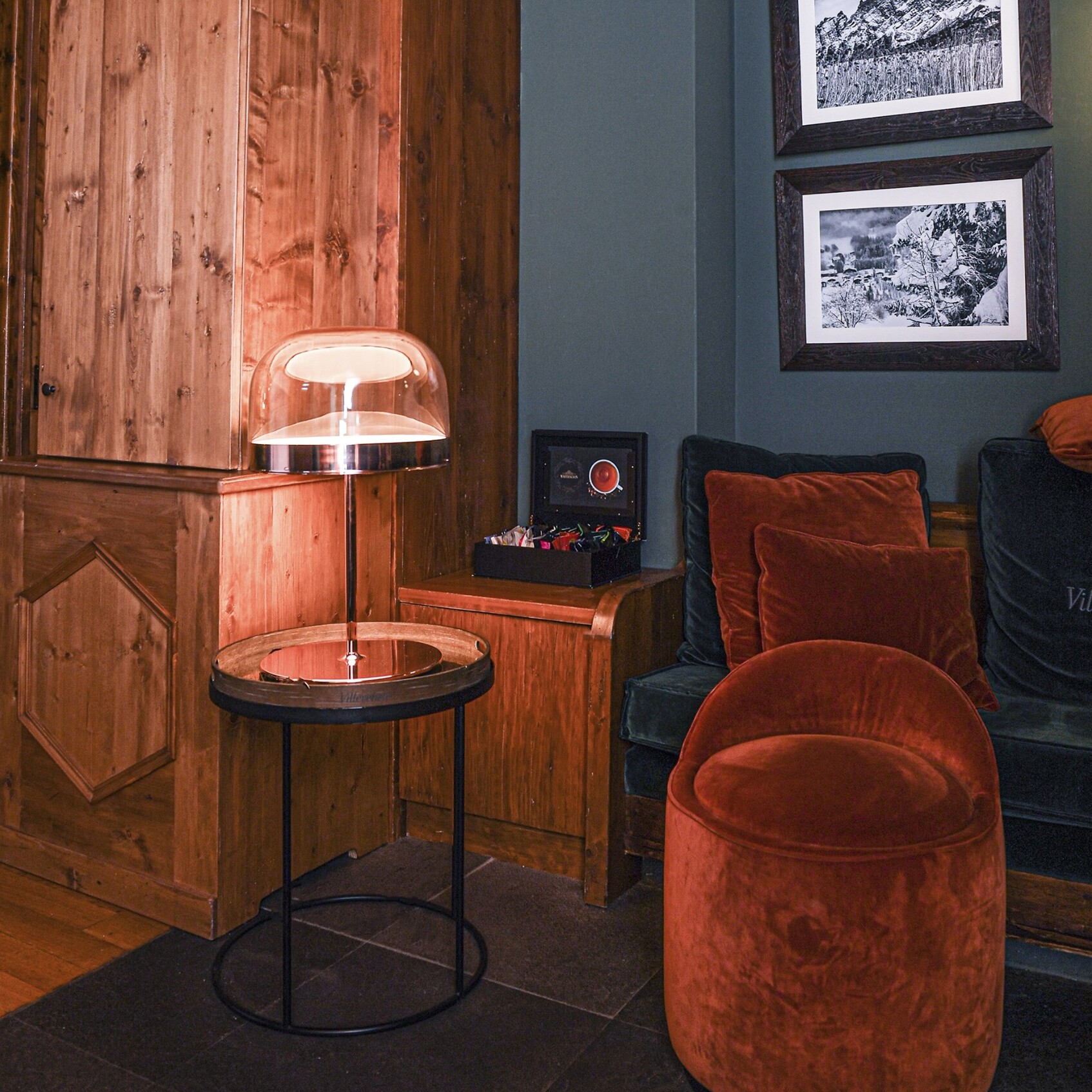 Equatore LED Table Lamp