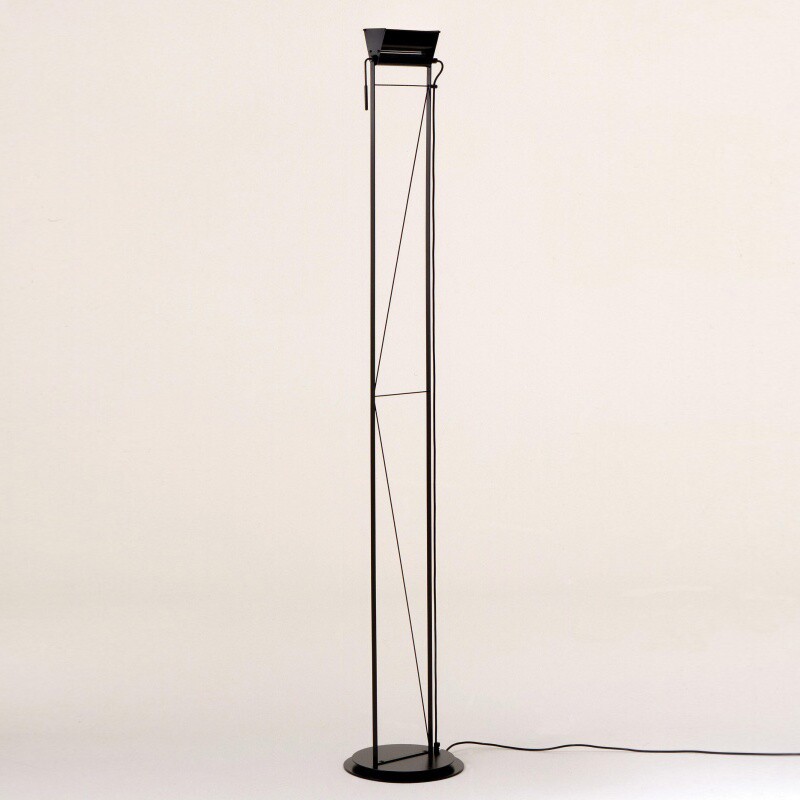 Opus Floor Lamp