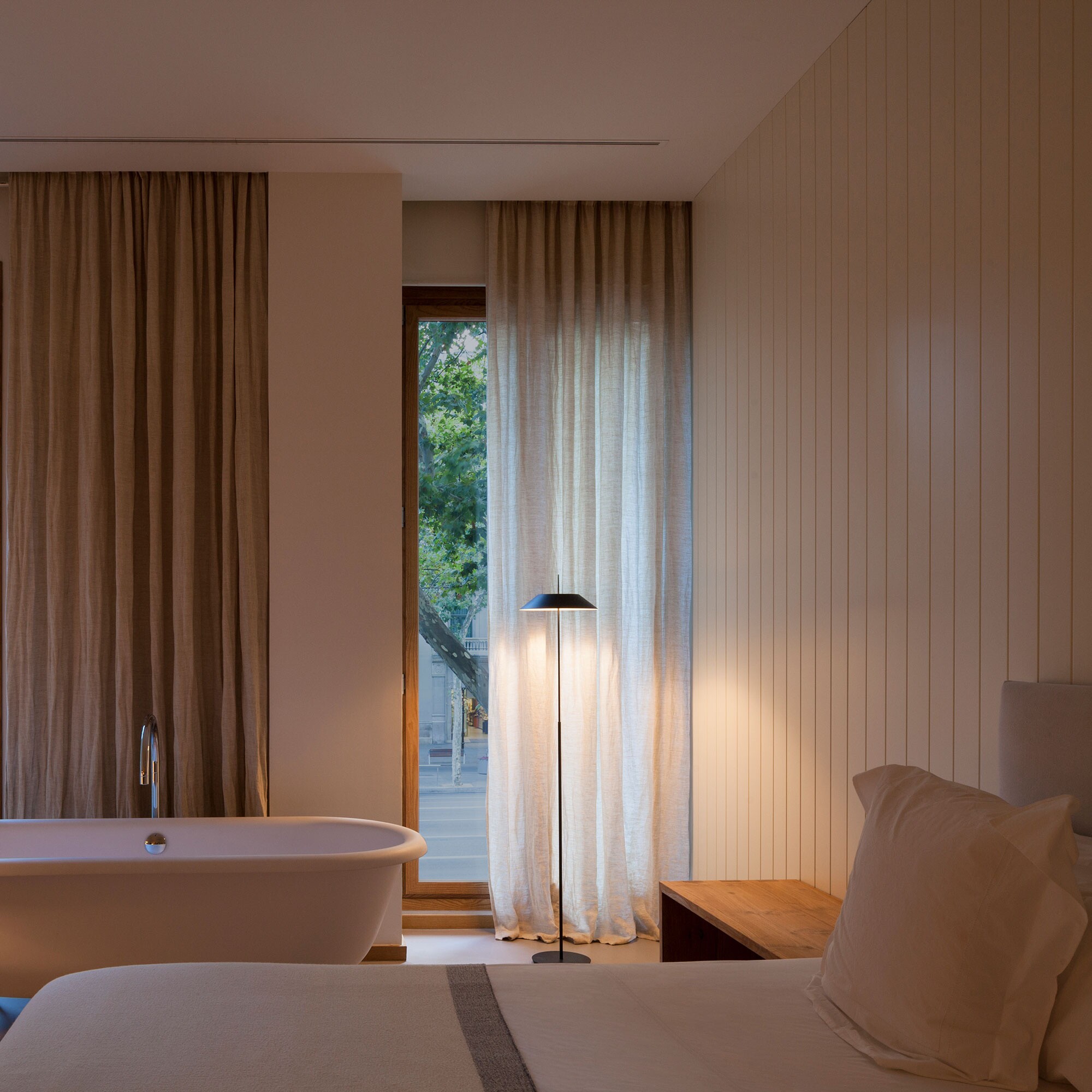 Mayfair 5515 LED Floor Lamp