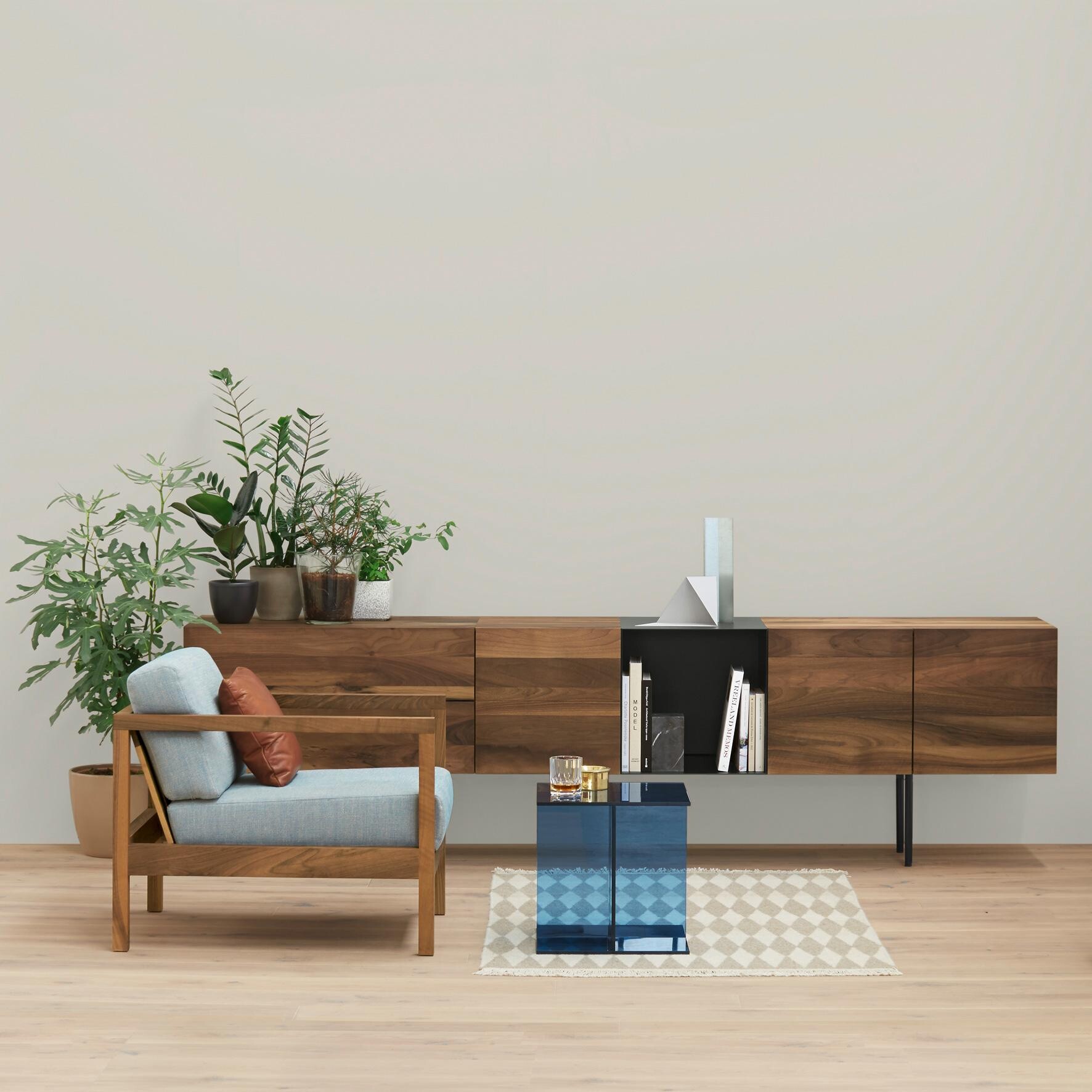 Mahnaz Wall Chest of Drawers