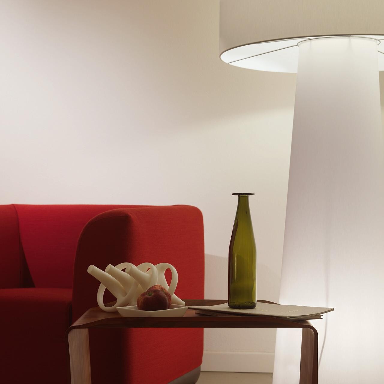 Big Shadow Floor Lamp