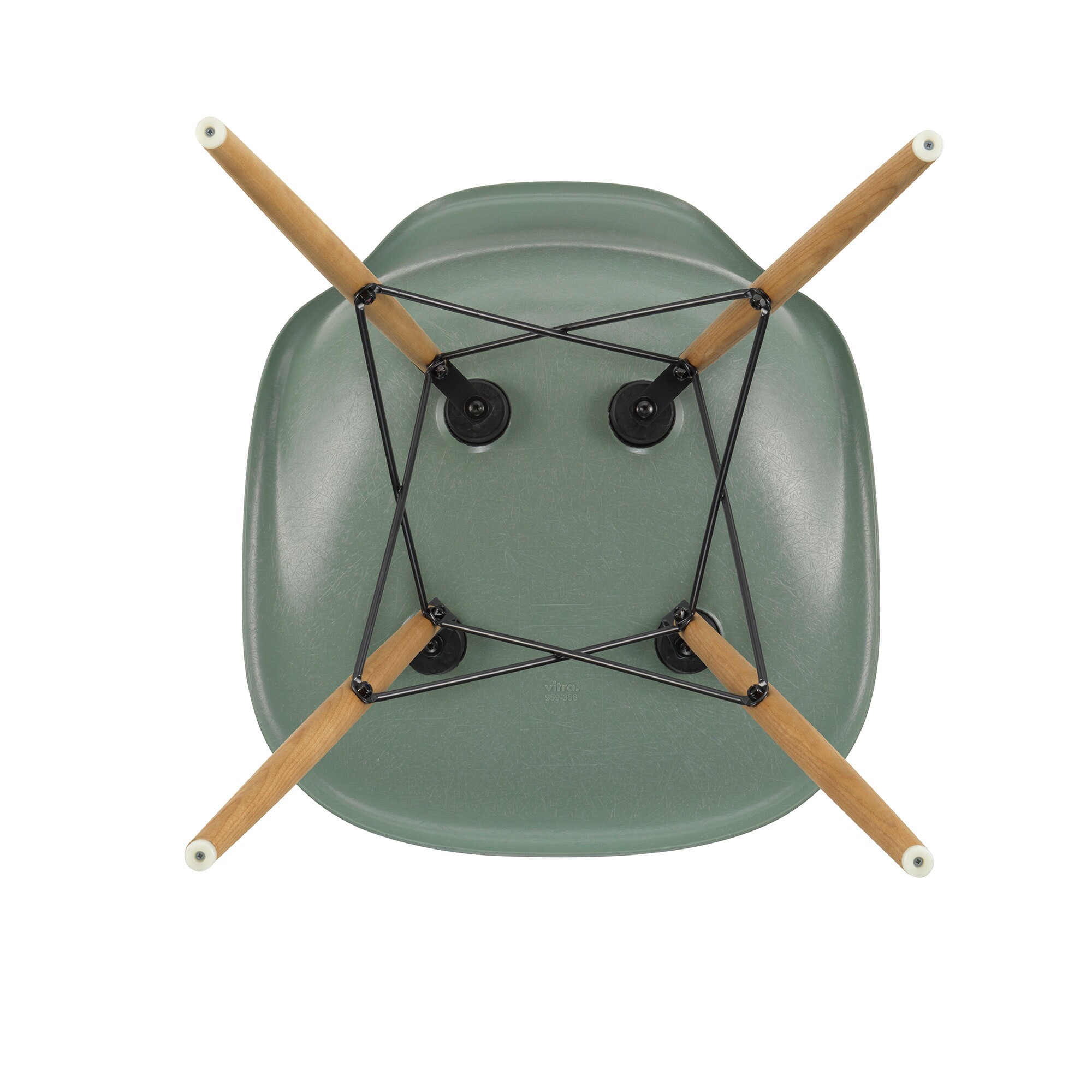 Eames Fiberglass Side Chair DSW Ash Base