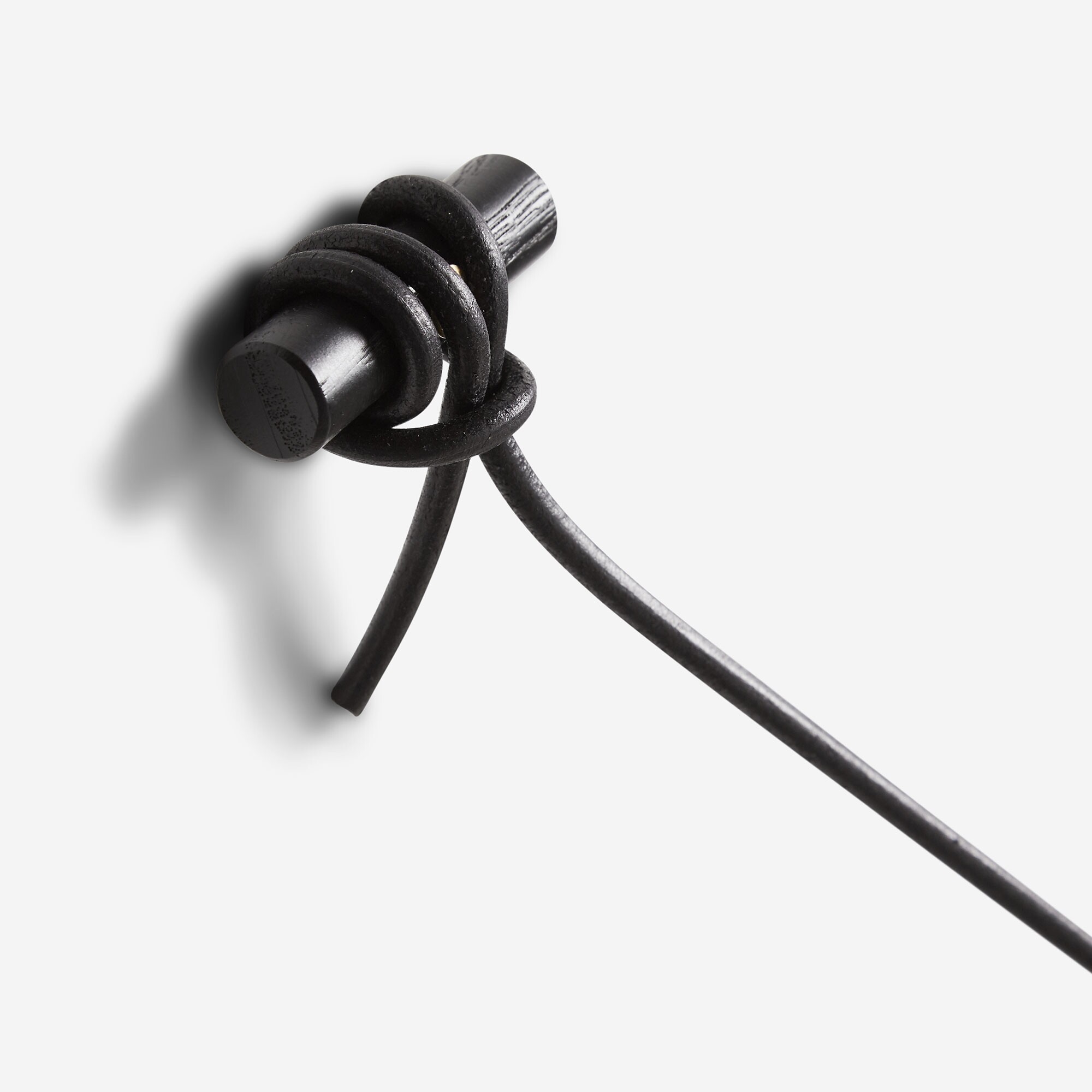 Knaegt Wall Wardrobe