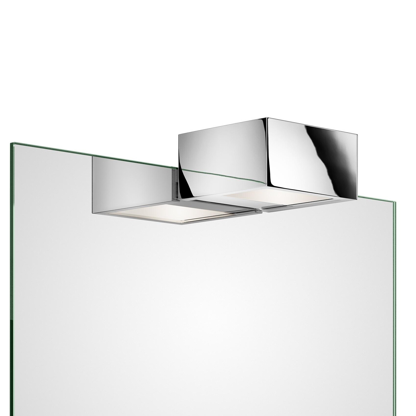 Box 1-10 Mirror Clip Lamp