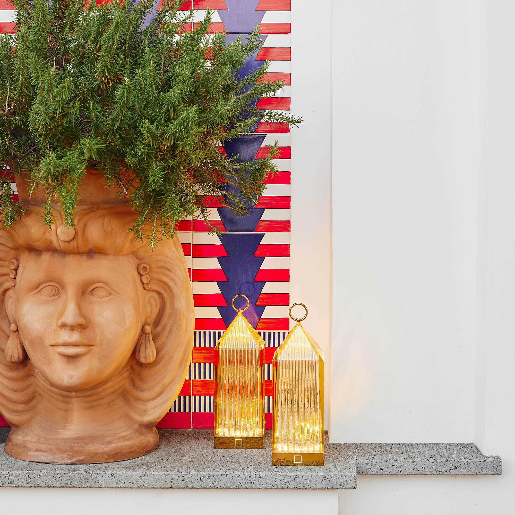 Lantern LED Table Lamp with Battery