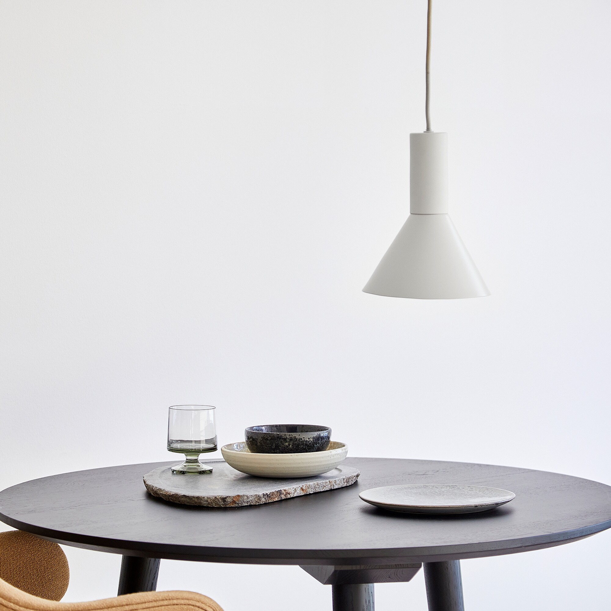 Lyss Suspension Lamp