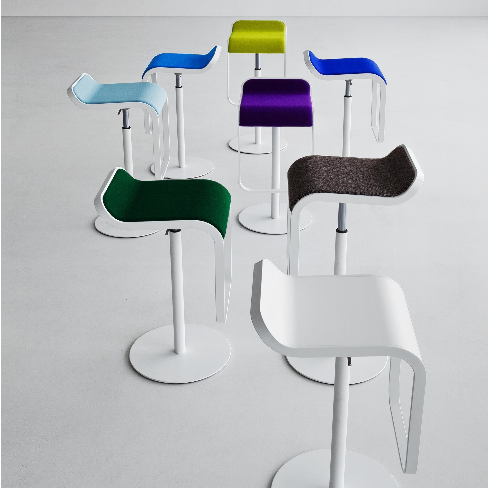 LEM S80 Bar Stool Frame White 74-87cm